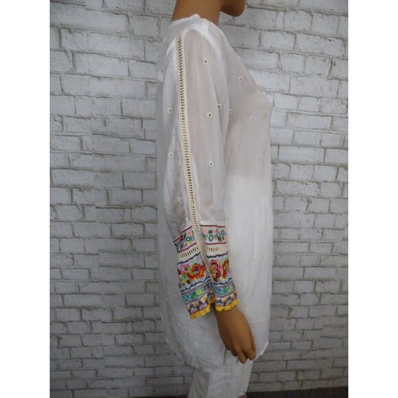 $295 Johnny Was Patchwork Sleeve Eyelet White Embroidered Tunic Small NEW - Picture 8 of 15